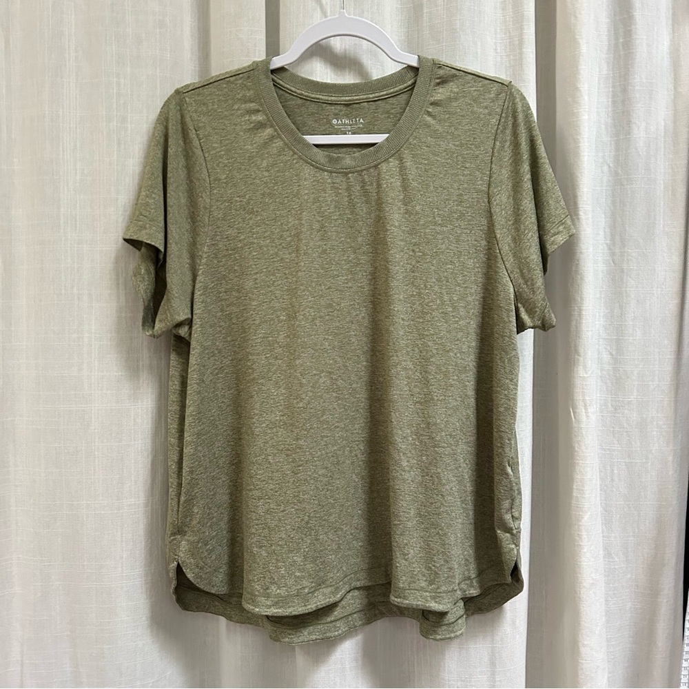 Athleta Uptempo short sleeve green size 1x
